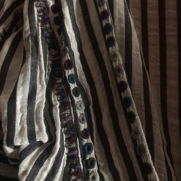 *SALE Wrap tie top - Picture 7 of 8